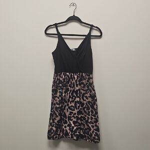 Elegant Black and Brown Leopard Print Mini Dress